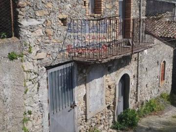 Agriturismo in vendita a Graniti