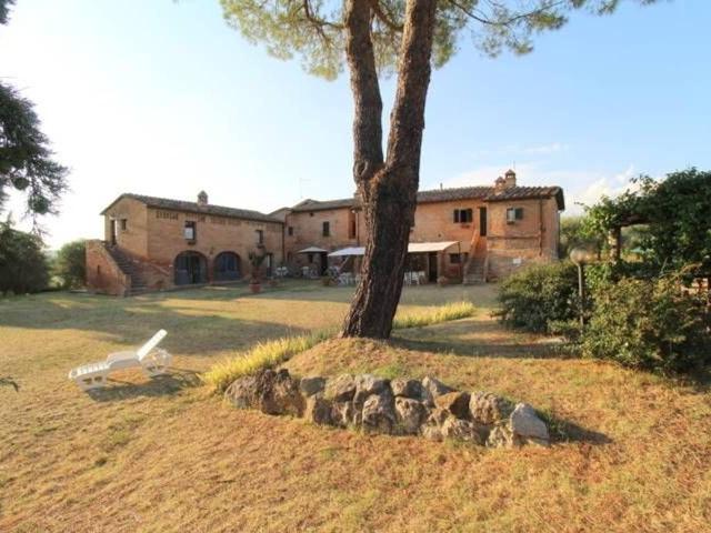Agriturismo in vendita a Siena