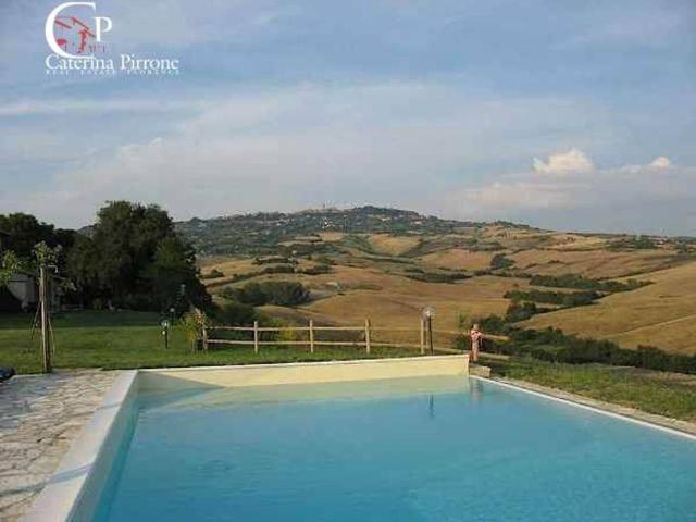 Agriturismo in vendita a Volterra