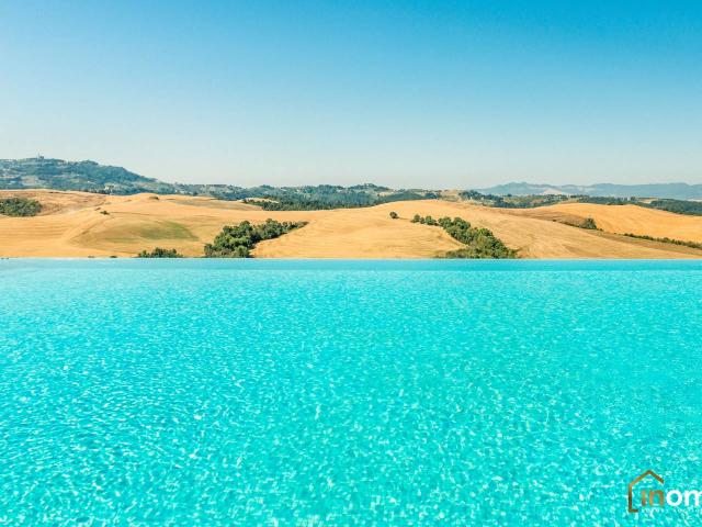 Agriturismo in vendita a Volterra