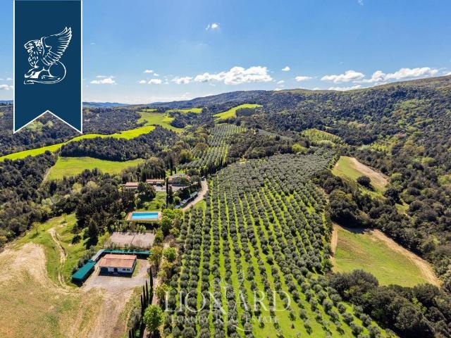 Agriturismo in vendita a Volterra