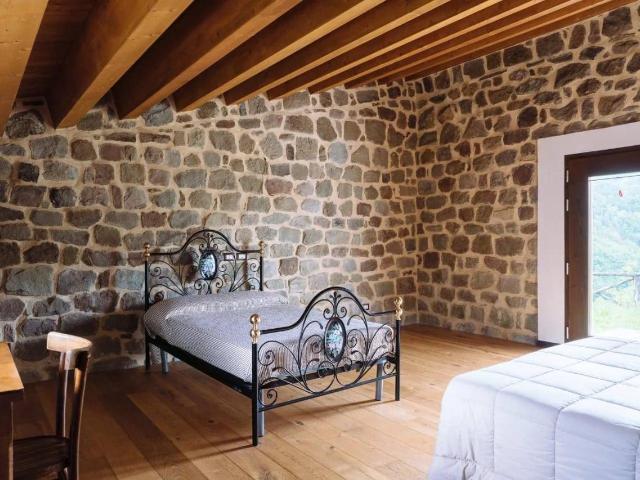 Agriturismo in vendita a Valle Castellana