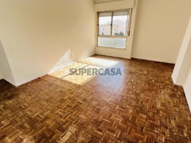 Agualva Cacém Centro de Saúde e Mercado