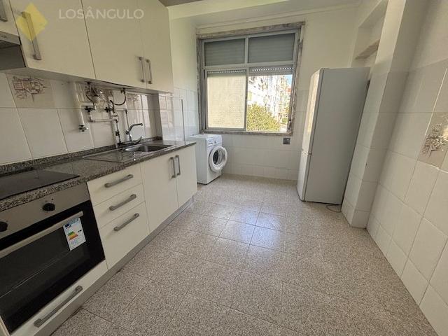 Agualva Cacém 3 assoalhadas bem localizadas