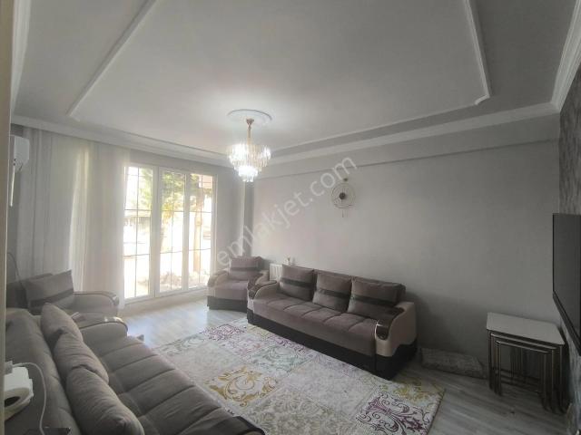Adıyaman Turgutreiste Satılık 2+1 Merkezi Konumlu Daire