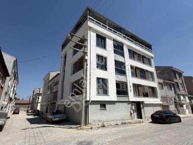 Ad desticiler Emek Ertaş Yakın 2+1 Özel Garajlı Fırsat Daire
