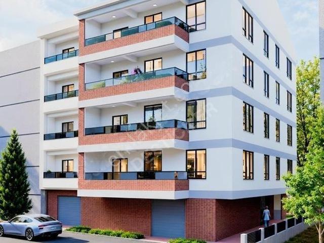Ad desticiler / Erenköy Yıldırım Cadde Yakını 2+1 Geniş Daireler