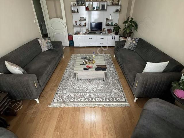 Ad desticiler Ziya Gökalp Cadde Üstü 2+1 Kullanışlı Daire