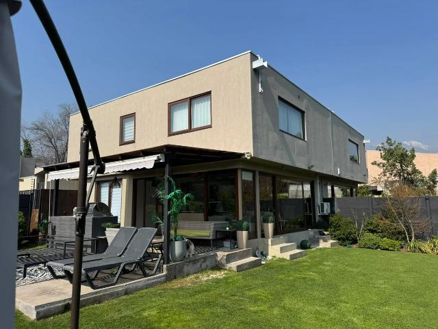 adm casa condominio quincho en las condes