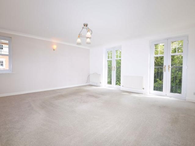Admiral Way, Maidstone