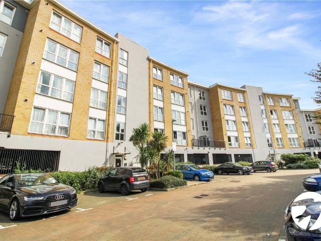 Admirals Way, Gravesend DA12, 1 bed flat to rent, £1,100 pcm | PrimeLocation