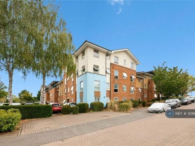 Admiralty Close, West Drayton, UB7 2 bed flat to rent £1,950 pcm £450 pw