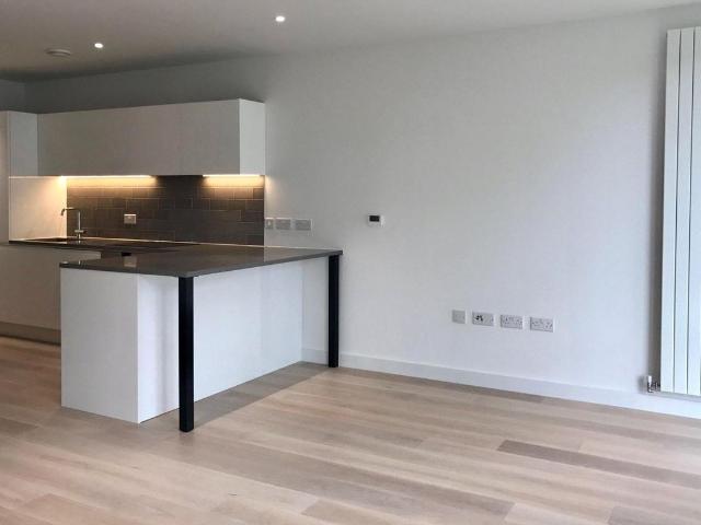 Admiralty Avenue, Liner House, Royal Wharf E16, 2 bed flat to rent, £2,600 pcm | PrimeLocation
