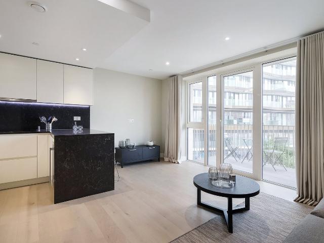 Admiralty House, 150 Vaughan Way E1W, 1 bed flat to rent, £2,730 pcm | PrimeLocation