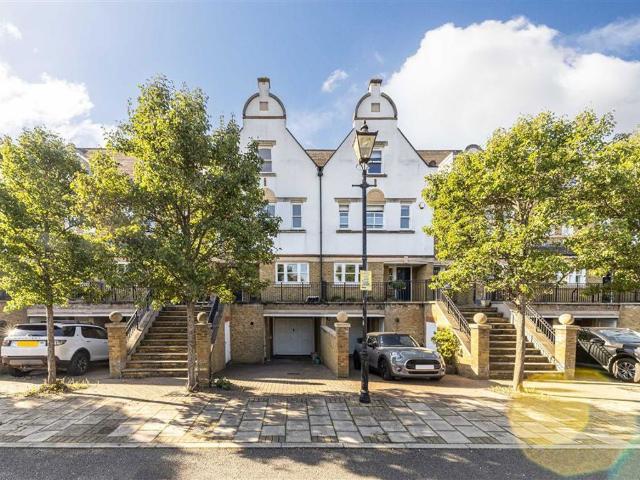 Admiralty Way, Teddington TW11, 4 bed property to rent, £4,495 pcm | PrimeLocation