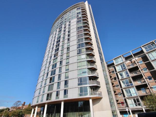 Admiralty Tower, Queen Street, Portsmouth PO1, 1 bed flat to rent, £1,350 pcm | PrimeLocation