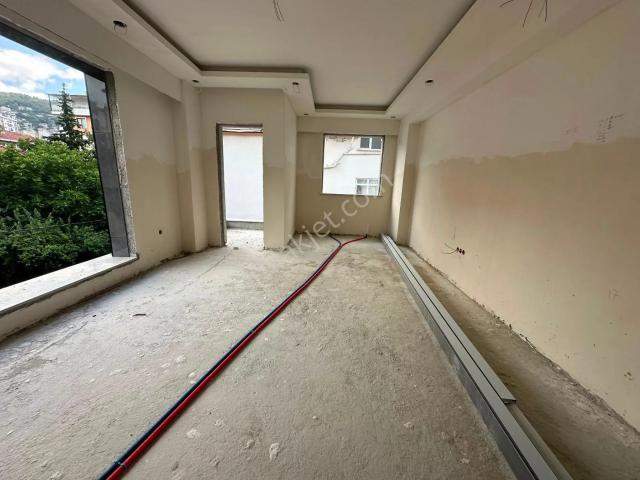 Adnan Kahveci Metroya Yürüme Arakat 2+1 Tapu Masrafsız Sıfır Satılık