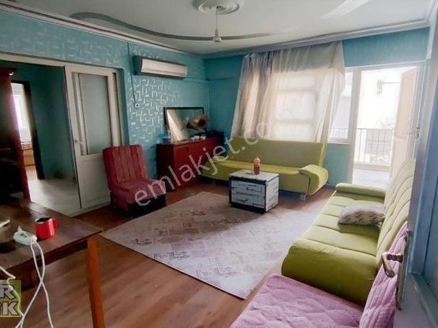 Adnan Menderes Bulvarı 3+1 Eşyalı Doğalgaz Klimali