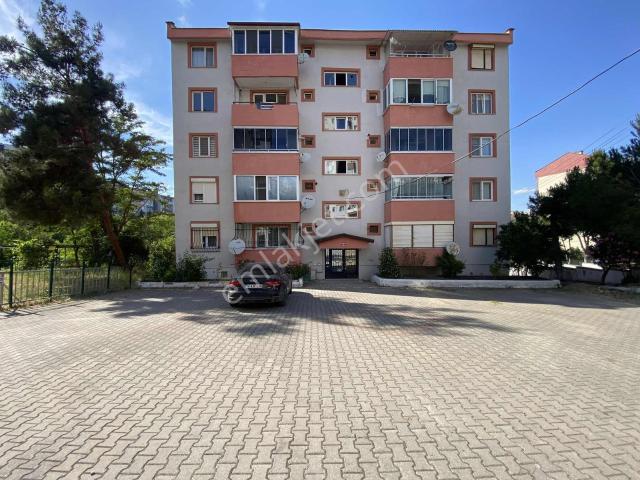 Adnan Menderes Mah. Kiralık 3+1 Arakat Daire