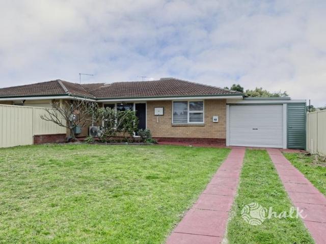 ADORABLE AND AFFORDABLE IN PRIME COASTAL LOCATION