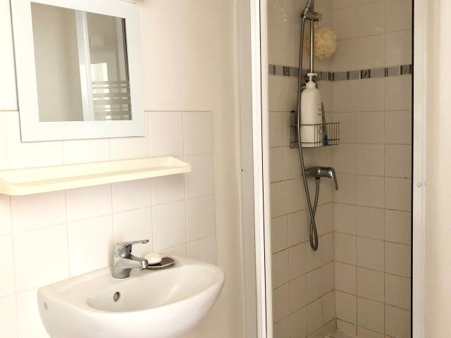 Adorable studio Old Nice Near the Sea, Nice Amsterdam Apartments for Rent