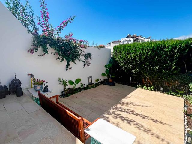 Adosada en Urbanización Jardines de Marbería en venta