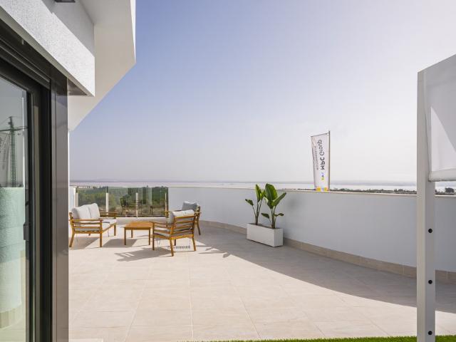 Adosada en Venta en Torrevieja Alicante