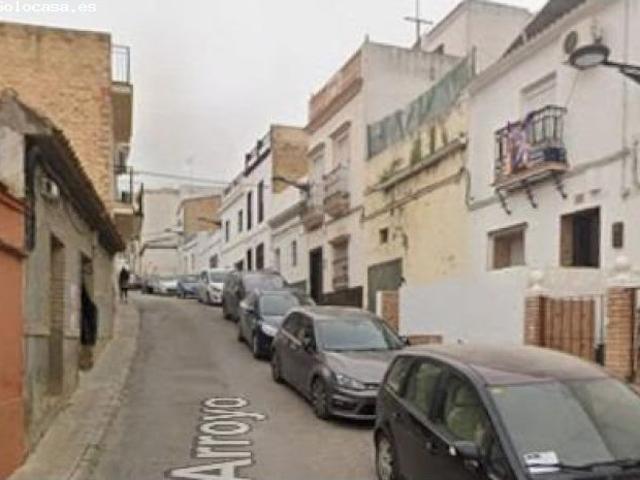 ADOSADO OCUPADO A LA VENTA EN LAS CABEZAS DE SAN JUAN