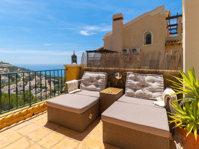 Adosado con vistas panorámicas al mar en venta en Altea Hill. m² Altea