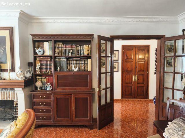 Adosado con Jardín