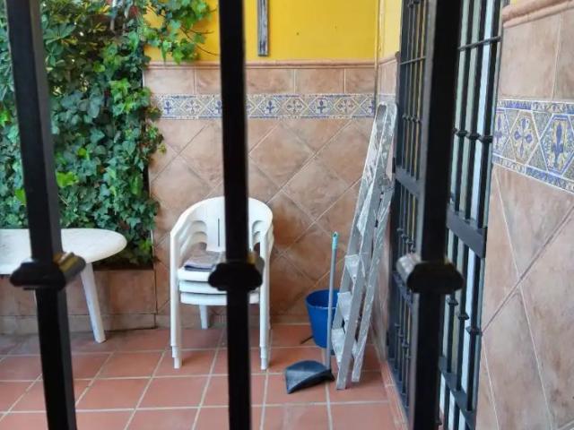 Adosado con piscina en alquiler en Castillo Sohail Myramar
