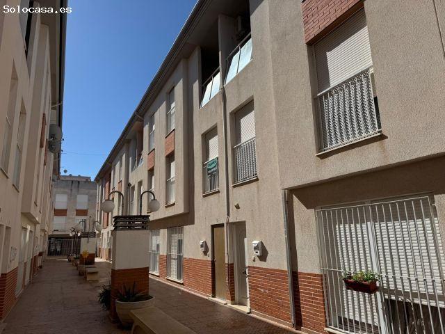 Adosado duplex calle Dali Santomera okupado