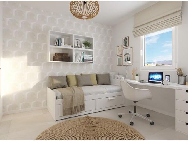 Adosado de 4 dormitorios y 2 baños localizado en La Cala de Mijas. Obra Nueva