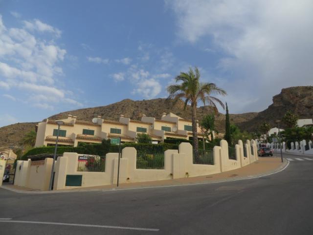 Adosado en Alquiler en BAHIA GOLF, Alicante