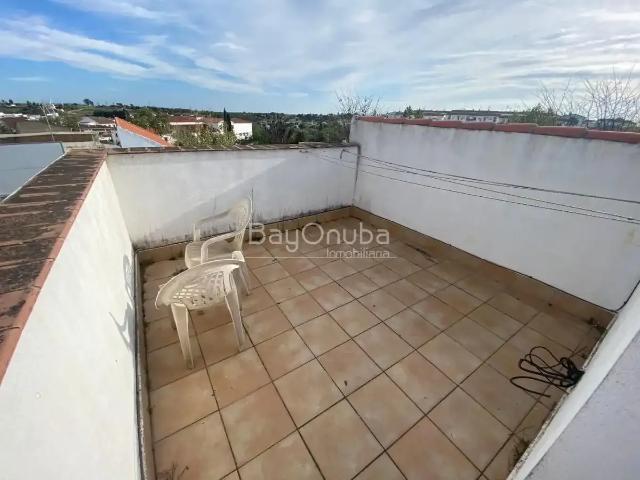 Adosado en alquiler en Calañas