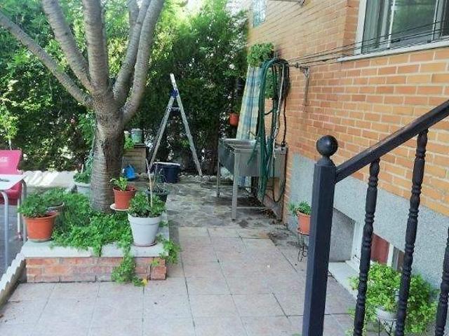 ADOSADO EN BORJA