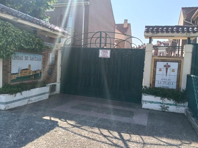 Adosado en Logroño con Piscina y Terraza