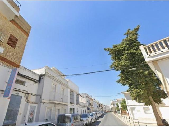 Adosado en Utrera, Sevilla. Activo inmobiliario SIN POSESIÓN, NO SE PUEDE VISITAR