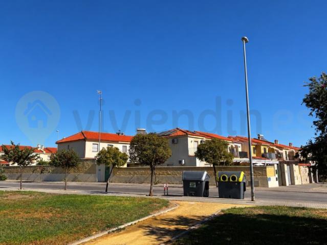 Adosado en urbanización Santa Teresa