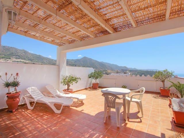 Adosado en venta en Maro, Málaga Costa del Sol