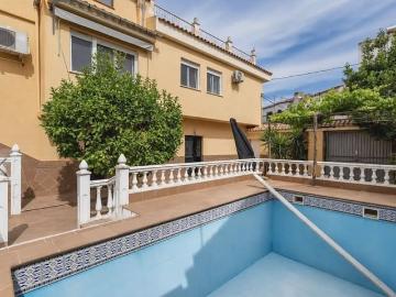 Adosado en venta en Ogíjares, Granada