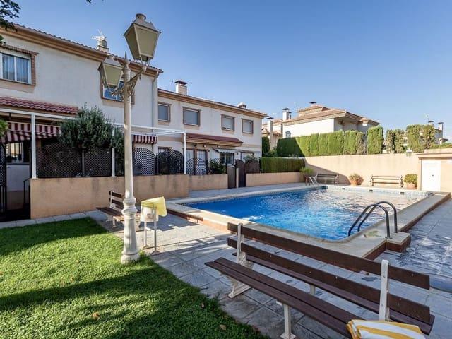 Adosado en venta en Ogíjares, Granada