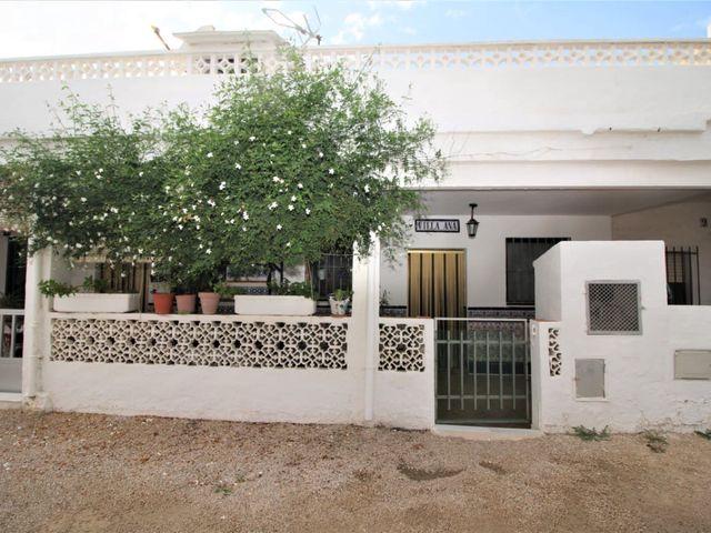 Adosado en venta en Oliva, Valencia Costa Valencia