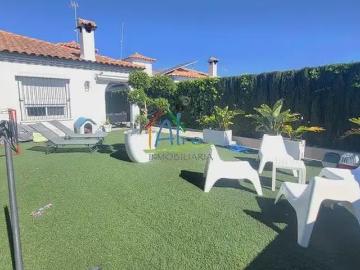 Villa en venta en Almonte - Chimenea