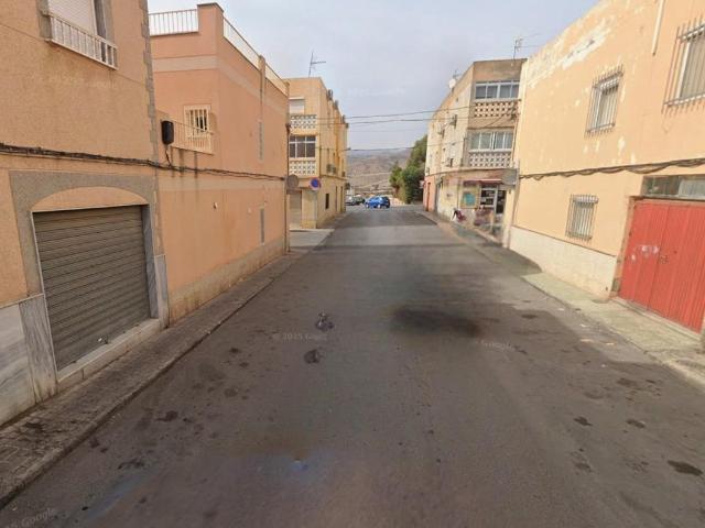 ADOSADO EN VENTA EN ALMERIA