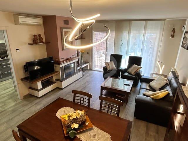 Adosado en venta en Lliçà d'Amunt, Barcelona