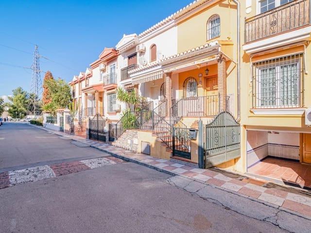 Adosado en venta en Cúllar Vega, Granada