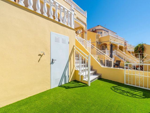 Adosado en venta en Campoamor, Alicante Costa Blanca