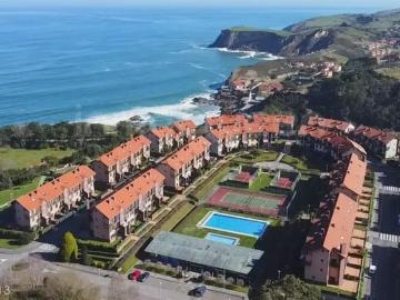 Rubárcena, Cantabria - Jardín, Sports facilities