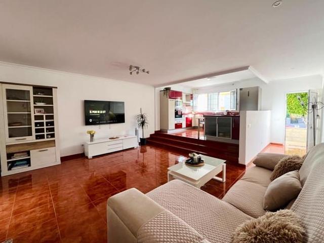 Adosado en venta en Cruce de Arinaga, Gran Canaria